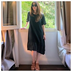 07 MADE IN ITALY 🇮🇹 LINEN  DRESS WITH LACE DETAILS 

Posh live ITALY